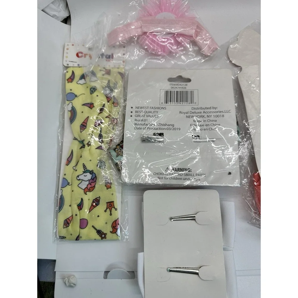 Lot Of‎ Kids Mickey Mouse Hair Clips And Assorted Hair Clips